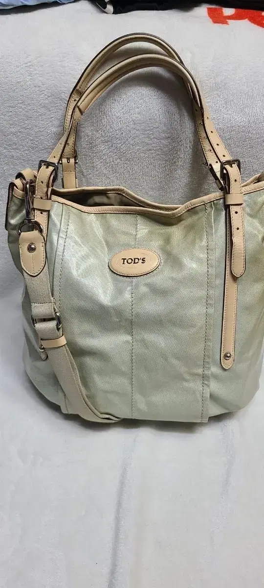 TODS 토즈   토드 앤 숄더 . 크로스백